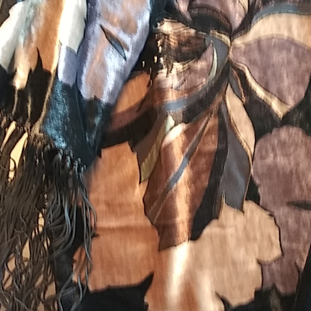 OS Kenneth Cole Black Fringed Ends Scarf